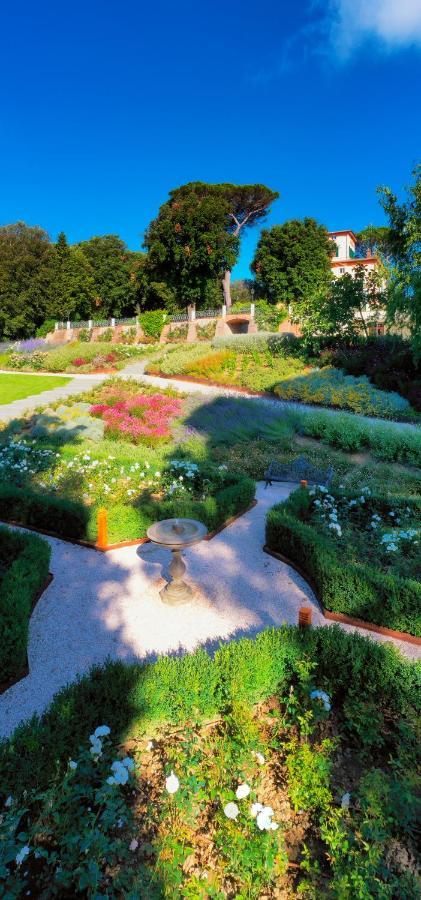 Villa Valentini Bonaparte Pozzuolo Esterno foto